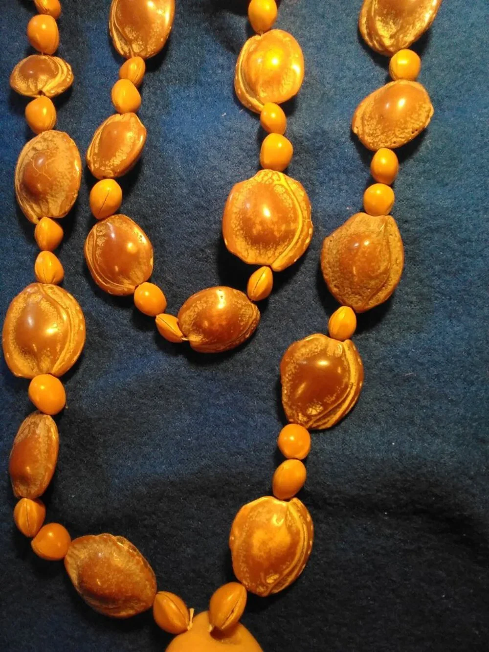 Vintage 17 Inch Puka Carved Nuts Beaded Indian Style Pendant Necklace #CJ6